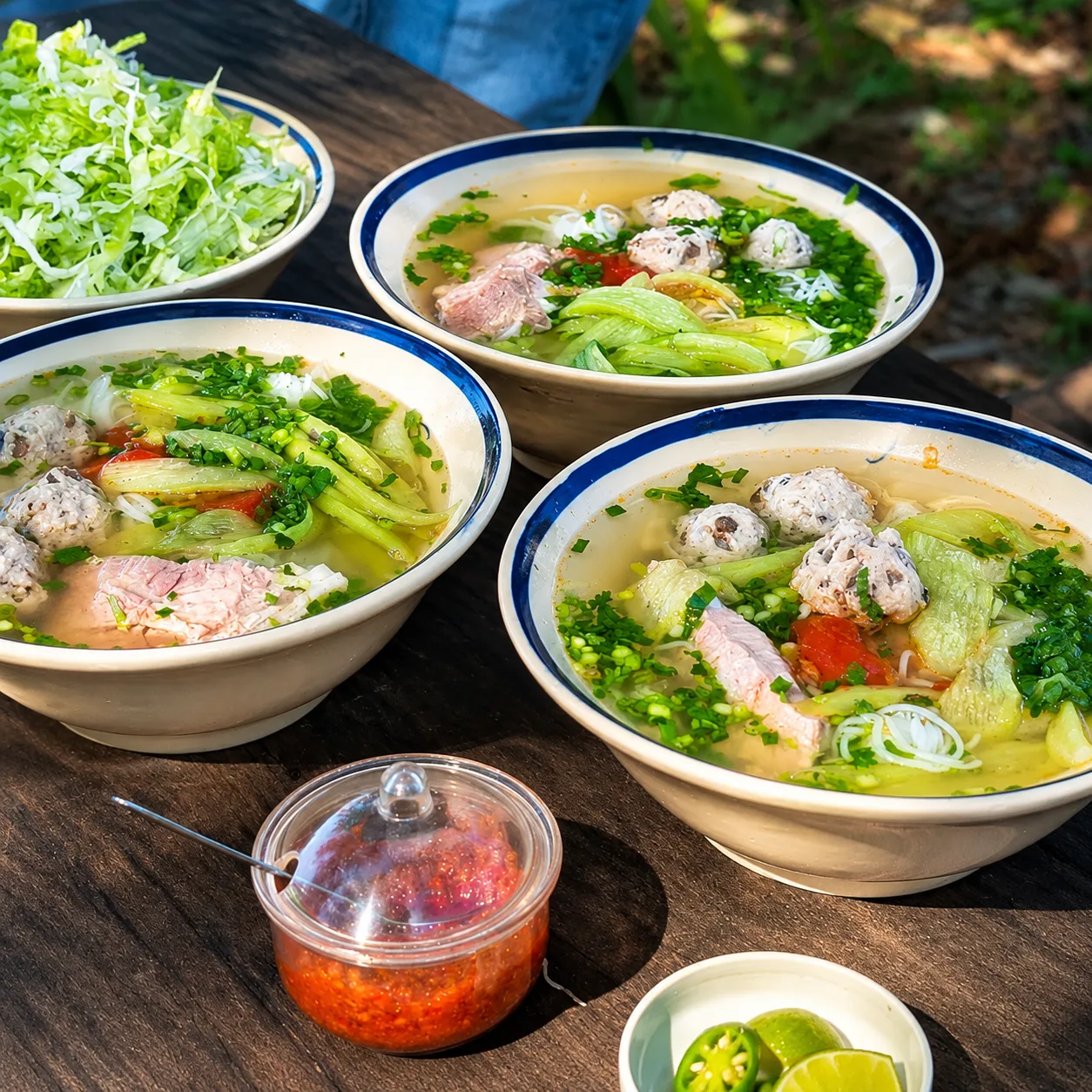 Bún mọc nhà của vân tại bảo lộc